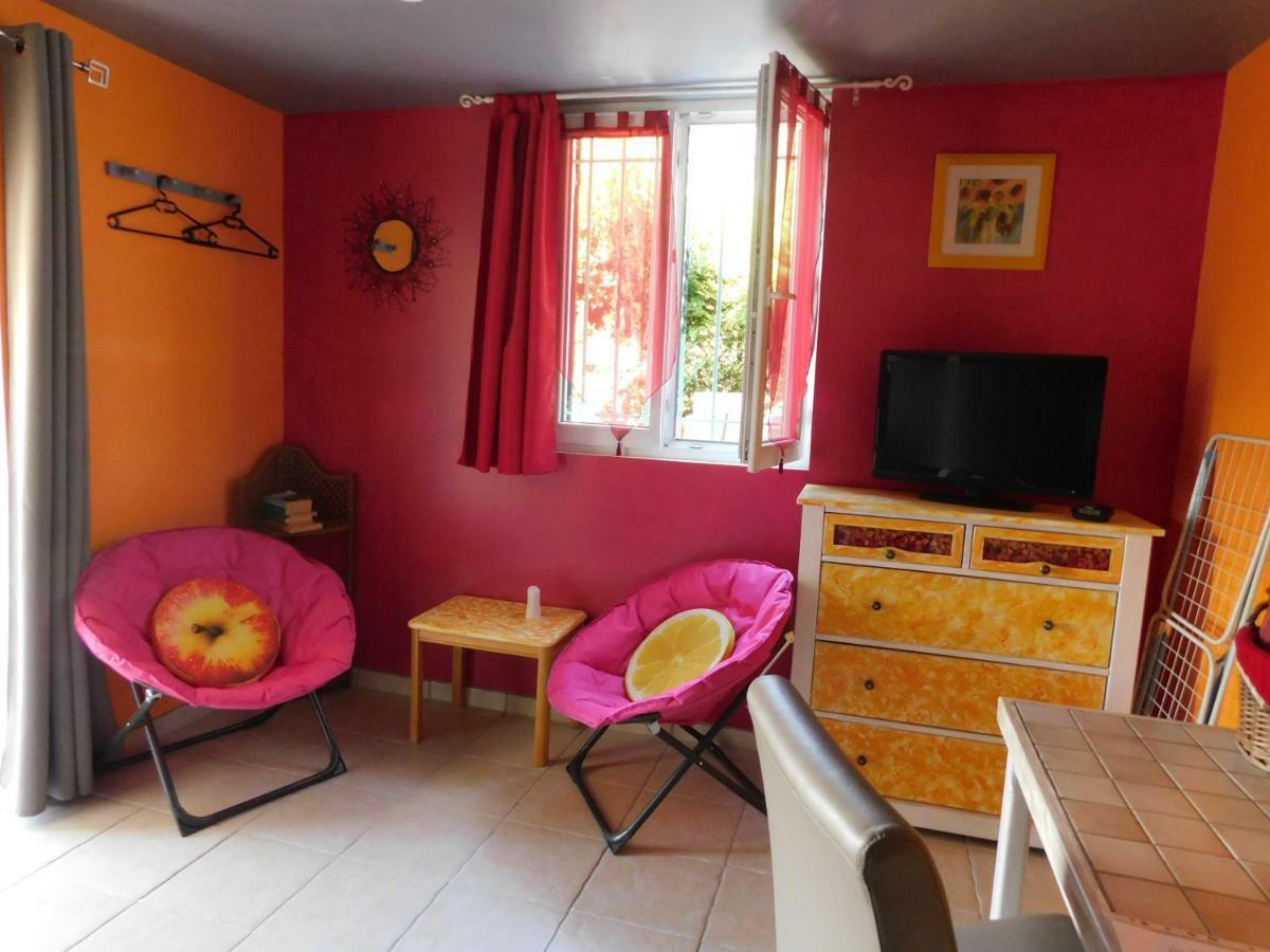 Villa Les Pins Mirabel-aux-Baronnies Ngoại thất bức ảnh
